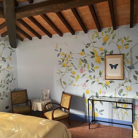 Al Giardino Degli Etruschi Guest House Chiusi Bagian luar foto