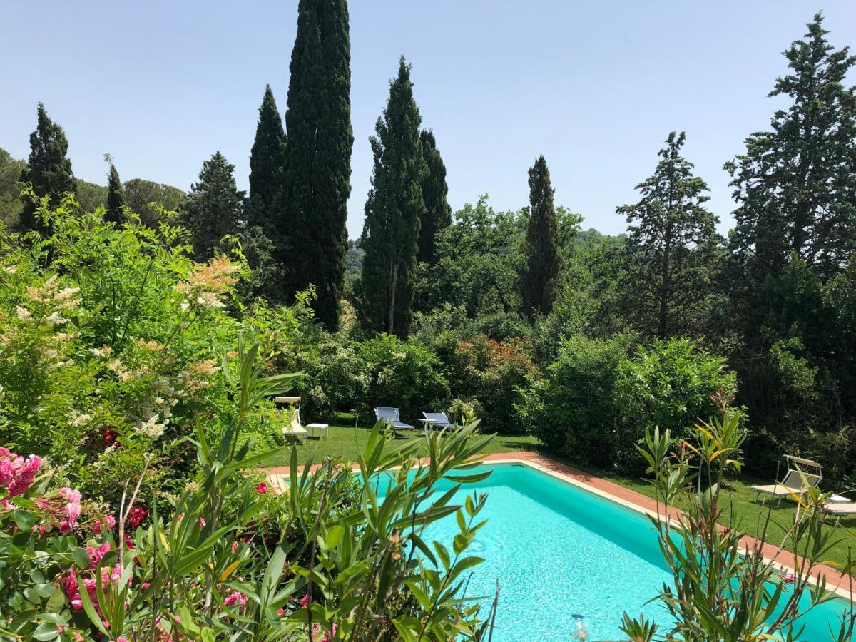 Al Giardino Degli Etruschi Guest House Chiusi Bagian luar foto