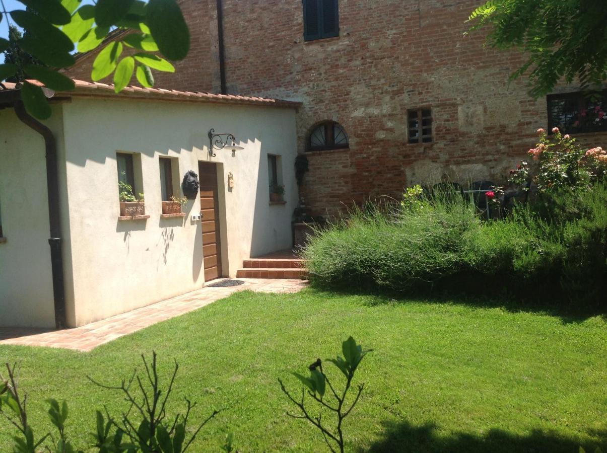 Al Giardino Degli Etruschi Guest House Chiusi Bagian luar foto