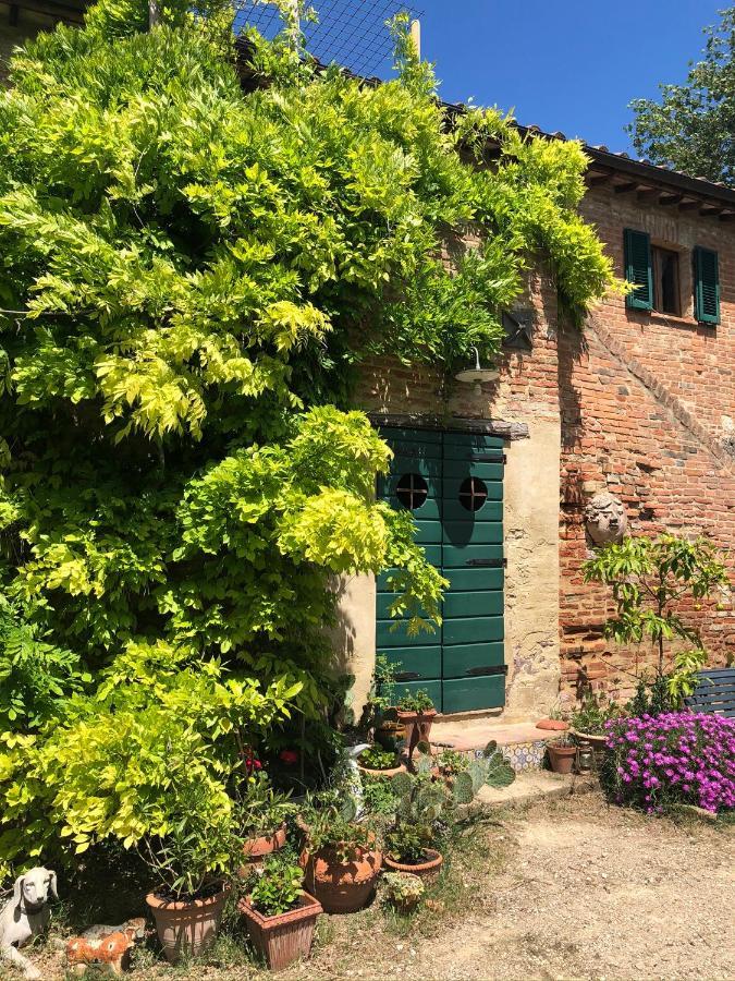 Al Giardino Degli Etruschi Guest House Chiusi Bagian luar foto