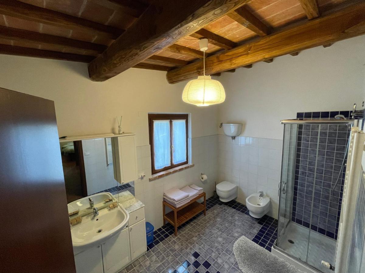 Al Giardino Degli Etruschi Guest House Chiusi Bagian luar foto