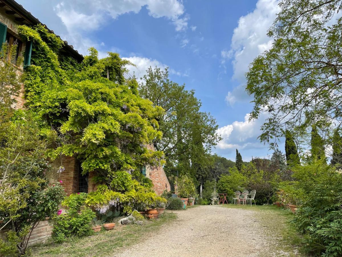 Al Giardino Degli Etruschi Guest House Chiusi Bagian luar foto